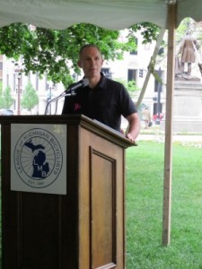 Bryan Waldman speaks at League of Michigan Bicyclists